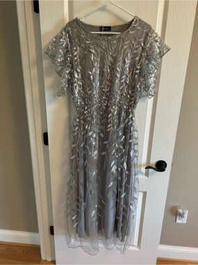 Soprano Silver Metallic Leaf Midi Dress